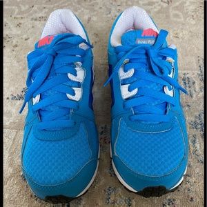 Nike dual fusion st2 NWOT